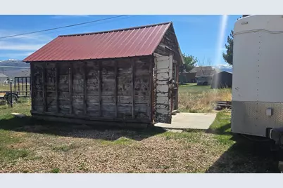 430 E 100 N, Mount Pleasant, UT 84647 - Photo 12