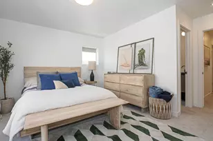 723 N 300 W, Salt Lake City, UT 84103 - Photo 22