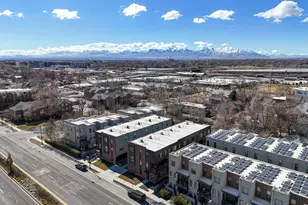 723 N 300 W, Salt Lake City, UT 84103 - Photo 30