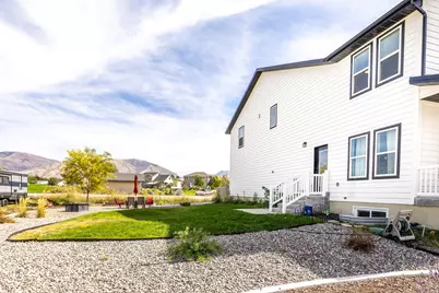 28 N 575 W, Hyrum, UT 84319 - Photo 4