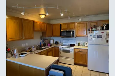 567 N University Ave #209, Provo, UT 84601 - Photo 4