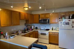 567 N University Ave, Provo, UT 84601 - Photo 4