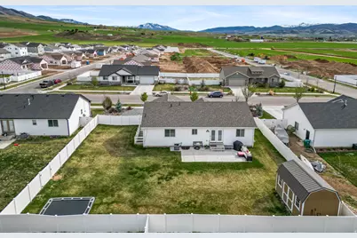 1269 E 500 S, Hyrum, UT 84319 - Photo 44