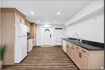 1269 E 500 S, Hyrum, UT 84319 - Photo 24