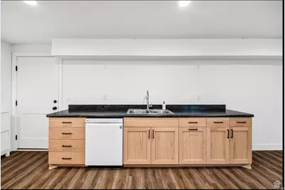 1269 E 500 S, Hyrum, UT 84319 - Photo 28