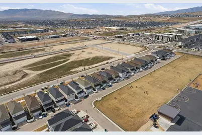 3446 W Waterbury Dr, Lehi, UT 84048 - Photo 46