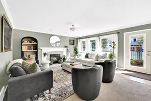 6262 S 2050 E, Uintah, UT 84403 - Photo 8