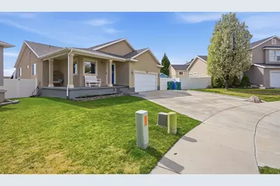 4847 W Cold Springs Cir S, Riverton, UT 84096 - Photo 2