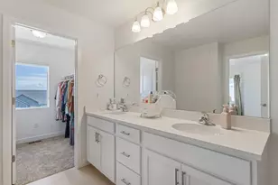 6825 S Clever Peak Ln W, West Jordan, UT 84081 - Photo 12