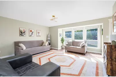 1085 E Grove Creek Dr N, Pleasant Grove, UT 84062 - Photo 14