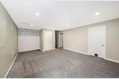 1085 E Grove Creek Dr N, Pleasant Grove, UT 84062 - Photo 26