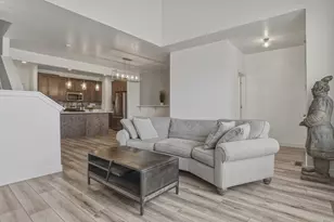 13184 S Whaddon Ct, Herriman, UT 84096 - Photo 4