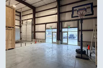 995 S Main St W, Smithfield, UT 84335 - Photo 4