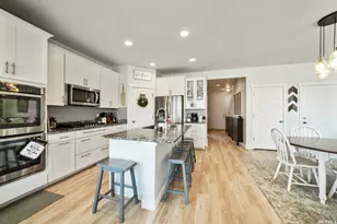1836 E Red Oak Rd E, Eagle Mountain, UT 84005 - Photo 2