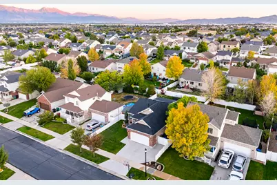 6627 W Valley Oak Dr S, West Jordan, UT 84081 - Photo 46