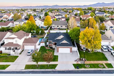 6627 W Valley Oak Dr S, West Jordan, UT 84081 - Photo 44