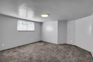 125 S Canyon Ave, Springville, UT 84663 - Photo 34