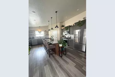 1033 S 100 W, Vernal, UT 84078 - Photo 4