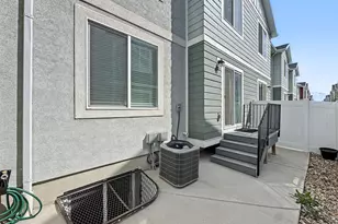 1057 E Dory Boat Rd, Saratoga Springs, UT 84045 - Photo 28