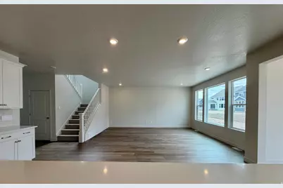 3041 N Summer Wood Dr #647, Eagle Mountain, UT 84005 - Photo 4