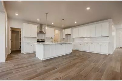 3041 N Summer Wood Dr #647, Eagle Mountain, UT 84005 - Photo 2