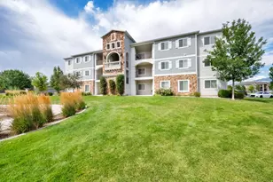 1823 N Crest Rd, Saratoga Springs, UT 84045 - Photo 1