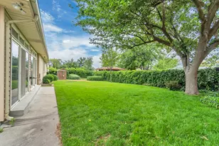 6250 S Westridge St E, Murray, UT 84107 - Photo 38