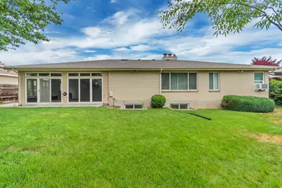 6250 S Westridge St E, Murray, UT 84107 - Photo 40