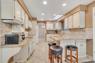 6250 S Westridge St E, Murray, UT 84107 - Photo 12