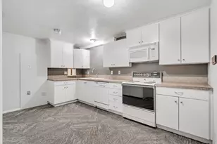 6250 S Westridge St E, Murray, UT 84107 - Photo 26