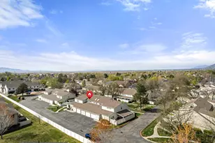 165 W Pheasantbrook Dr S, Centerville, UT 84014 - Photo 4