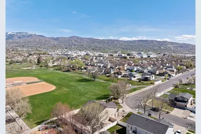 1424 W 1820 S, Woods Cross, UT 84087 - Photo 40