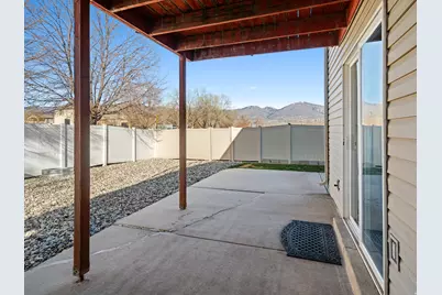 1424 W 1820 S, Woods Cross, UT 84087 - Photo 32