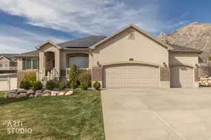 502 W Alder Creek Dr, Pleasant View, UT 84414 - Photo 6