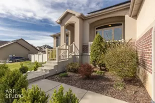 502 W Alder Creek Dr, Pleasant View, UT 84414 - Photo 8