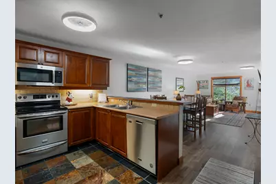 12090 Big Cottonwood Rd E #303, Solitude, UT 84121 - Photo 6