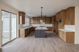 11281 S Easy Bee Rd, South Jordan, UT 84095 - Photo 10