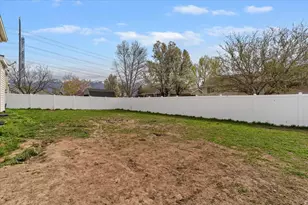 1433 W Pebblecreek Dr, Layton, UT 84041 - Photo 20