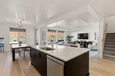 6181 S White Bee Cir, Saint George, UT 84790 - Photo 8