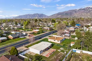 586 E Wasatch Dr N, Layton, UT 84041 - Photo 4