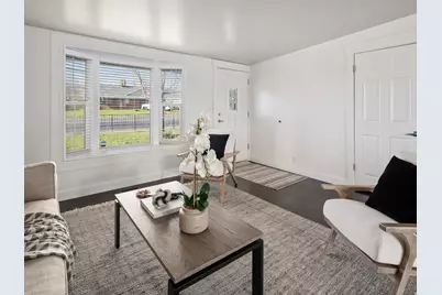 586 E Wasatch Dr N, Layton, UT 84041 - Photo 8