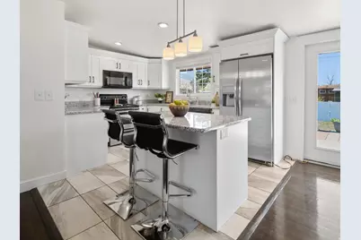 586 E Wasatch Dr N, Layton, UT 84041 - Photo 18