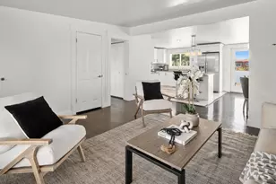 586 E Wasatch Dr N, Layton, UT 84041 - Photo 10