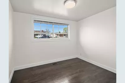 586 E Wasatch Dr N, Layton, UT 84041 - Photo 26