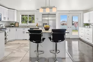 586 E Wasatch Dr N, Layton, UT 84041 - Photo 20