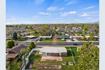 586 E Wasatch Dr N, Layton, UT 84041 - Photo 46