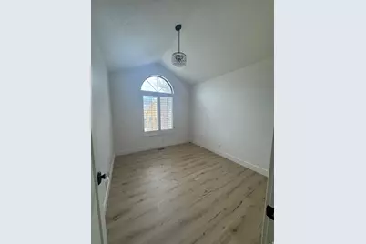 1107 E Brigadoon Ct, Holladay, UT 84117 - Photo 34