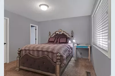 151 S 400 E, Hyrum, UT 84319 - Photo 12