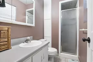 151 S 400 E, Hyrum, UT 84319 - Photo 18