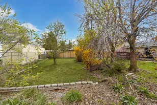 151 S 400 E, Hyrum, UT 84319 - Photo 28
